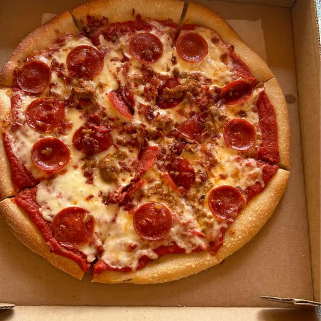 High on the Hog Pizza.