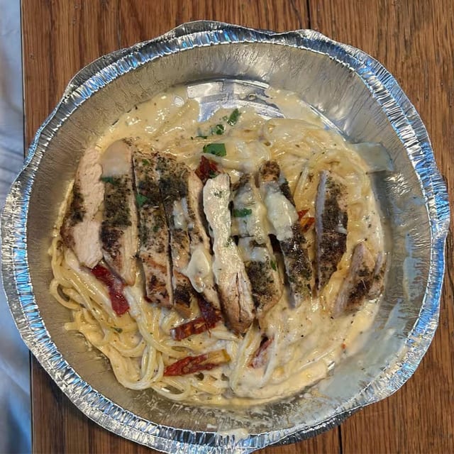 Chicken Alfredo Pasta.